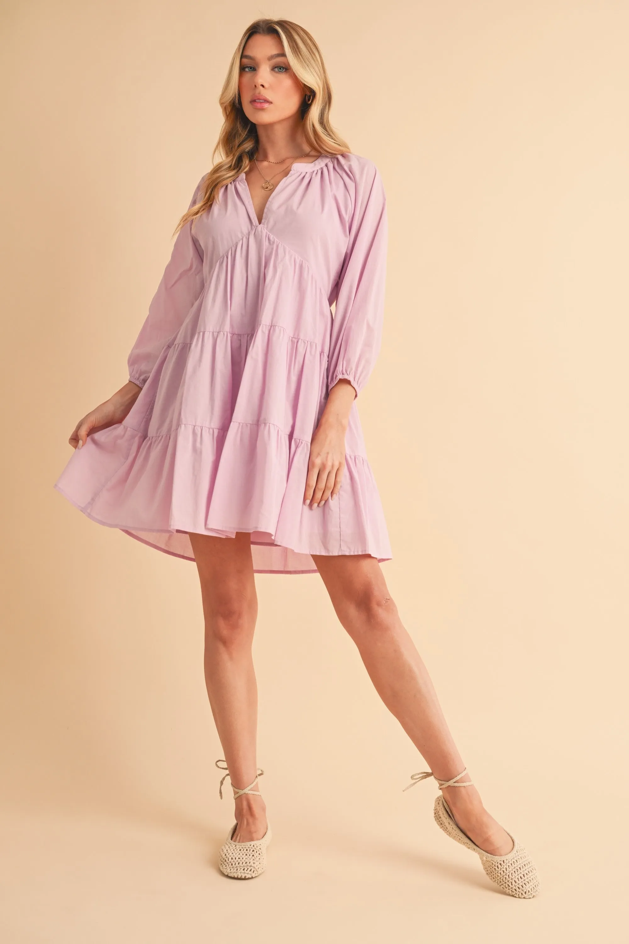 AEMI   CO NOTCHED BALLON SLEEVE TIERED MINI DRESS