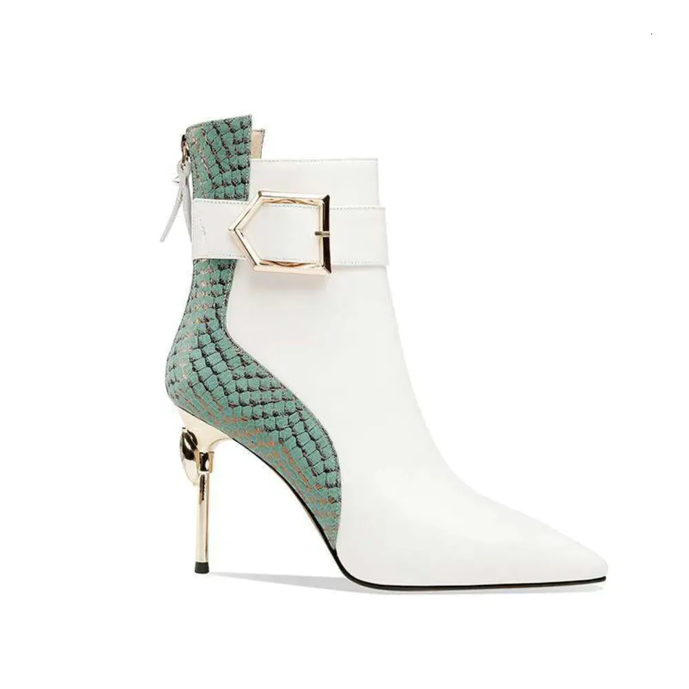 Autumn And Winter New European Fashion Short Pointed Back Zipper Stiletto High Heel Boots Women Kq8
