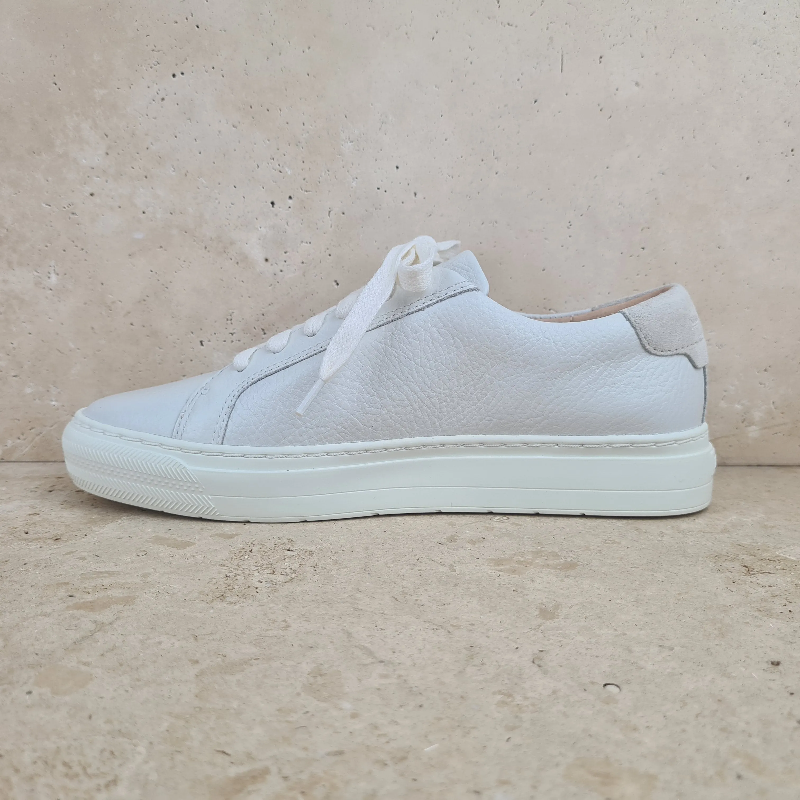 Billie White Tumbled