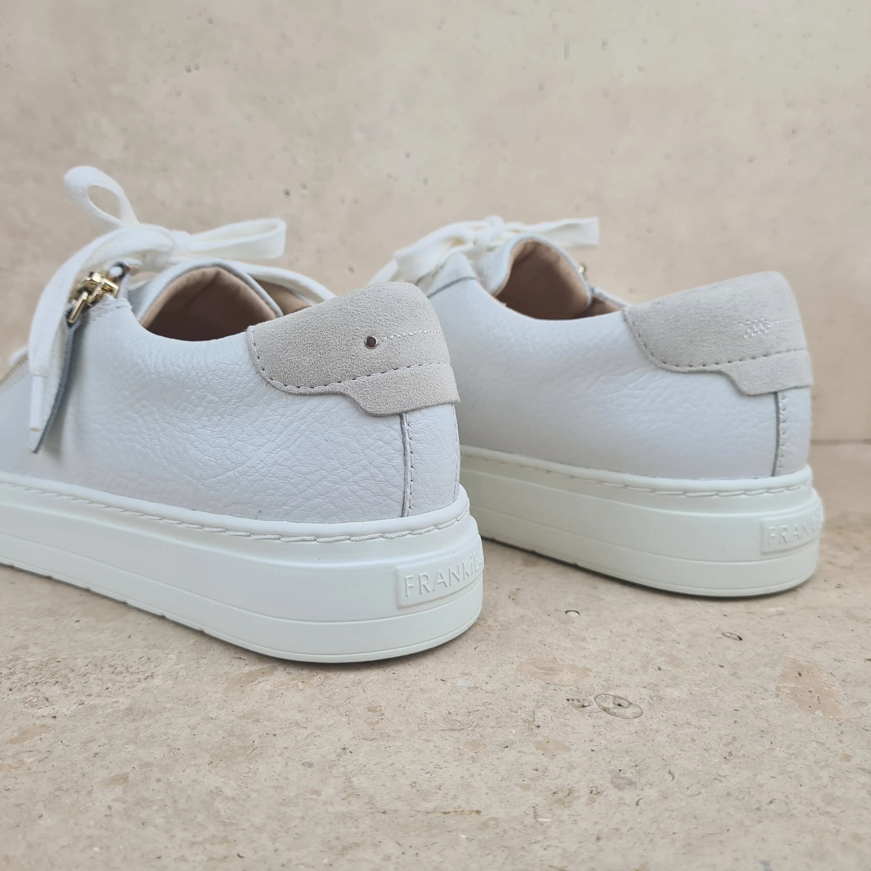 Billie White Tumbled