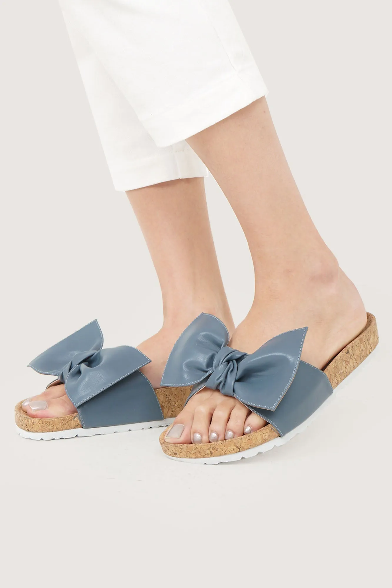 Bow Cork Sliders