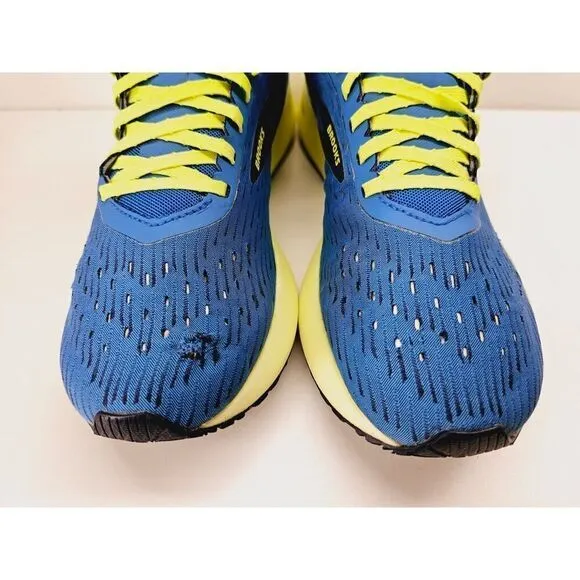 Brooks Men 9.5 Comfy footwear