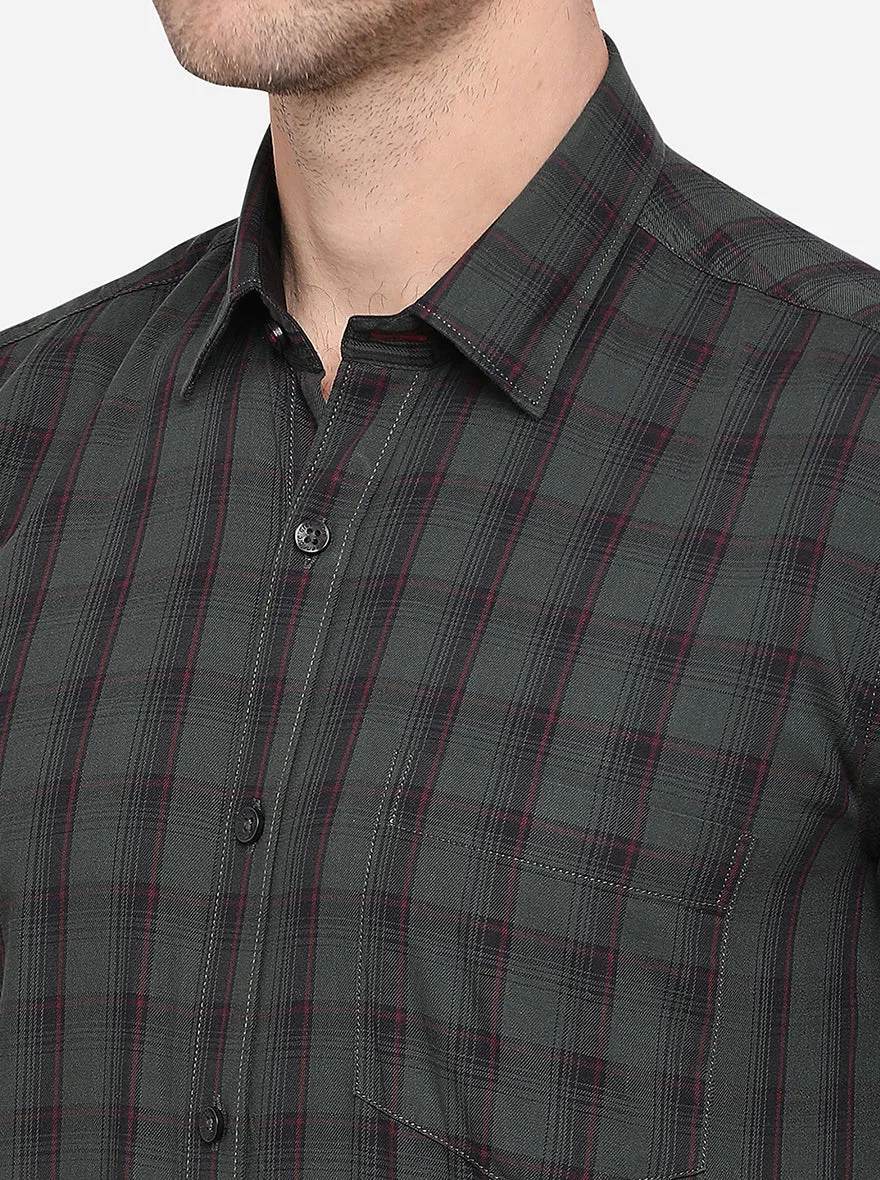 Dark Green Checked Slim Fit Semi Casual Shirt | Greenfibre