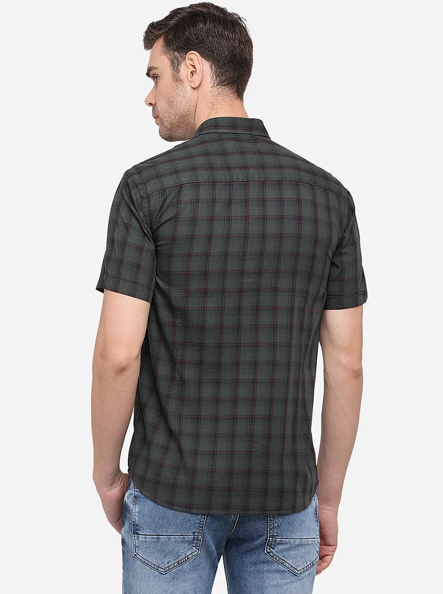 Dark Green Checked Slim Fit Semi Casual Shirt | Greenfibre