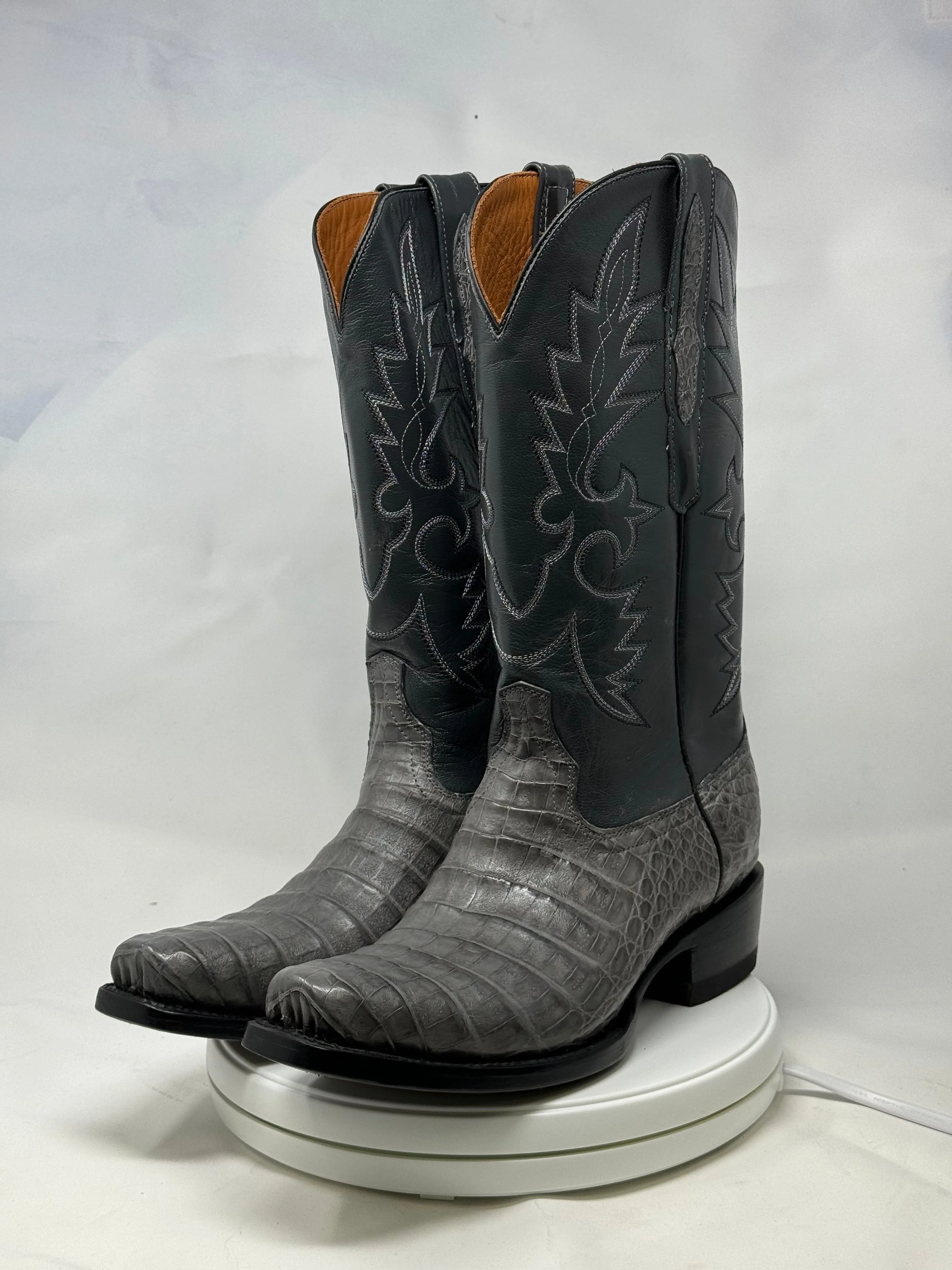 DJ2064 | Don Juan Boots Men's Caiman Belly Dark Grey Diamond