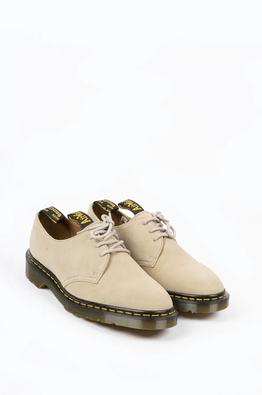 DR MARTENS x ENGINEERED GARMENTS 1461 MILKSHAKE SUEDE