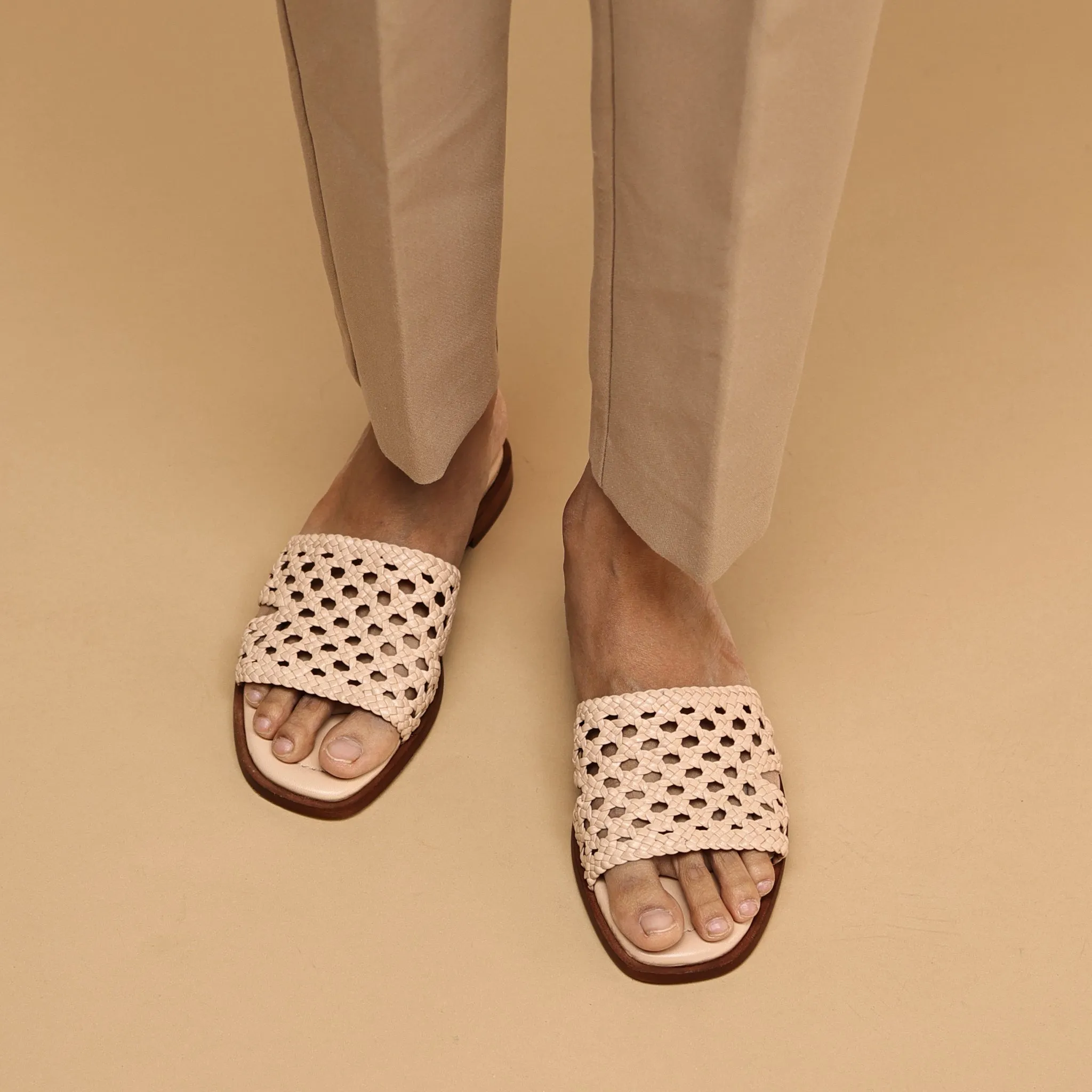 ELODIE 20 SANDAL - POWDER