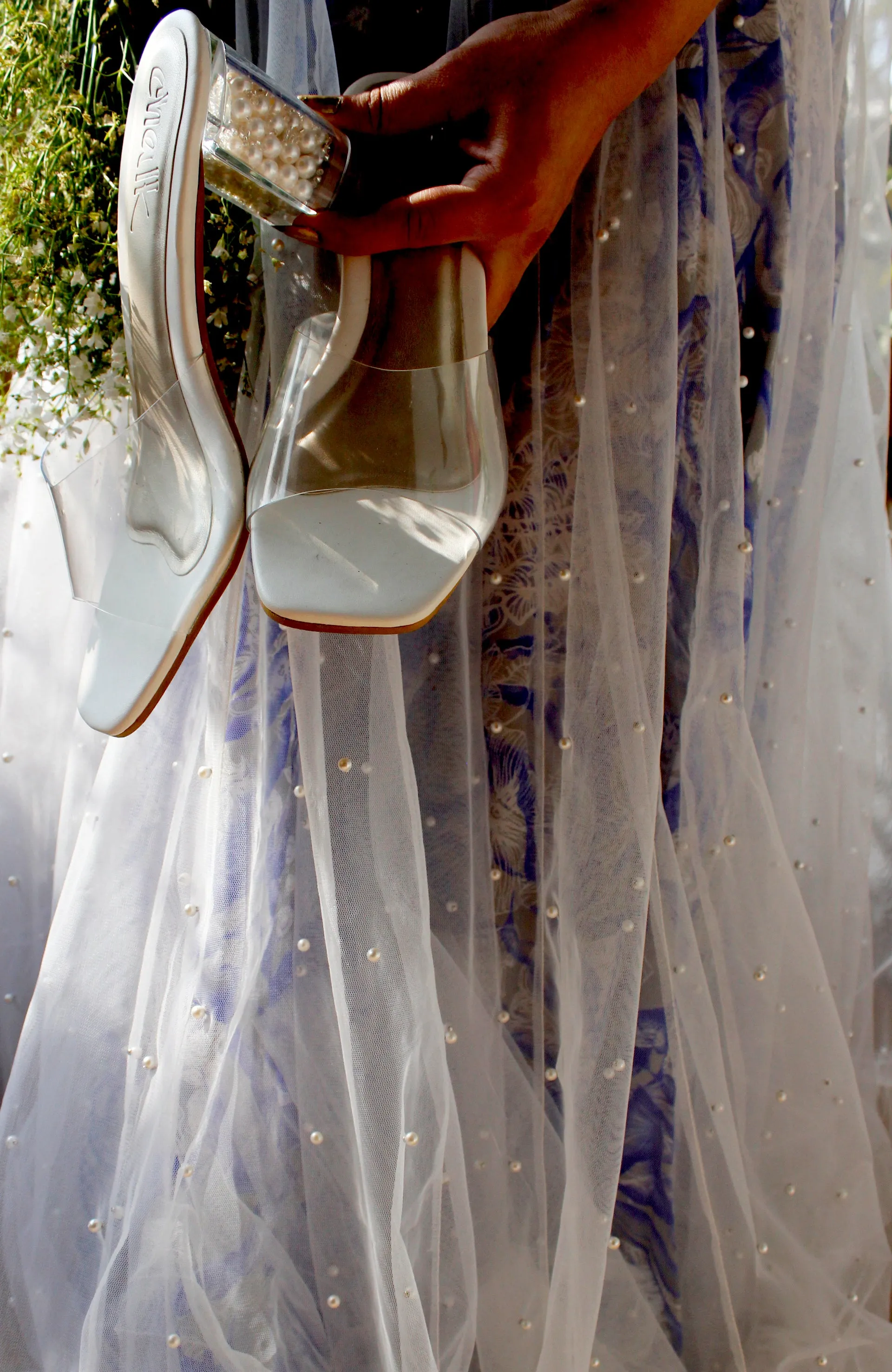 Emma: White Clear Pearl Blocks