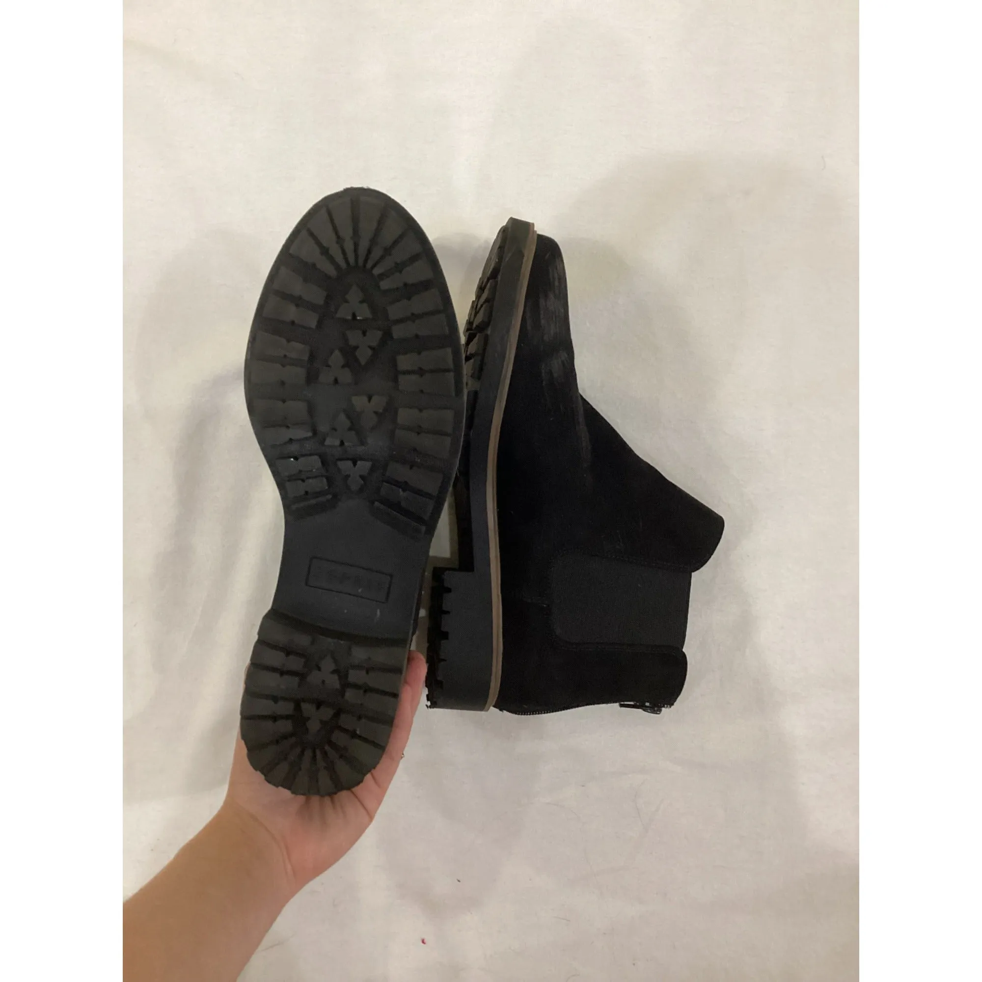 Esprit Sam Chelsea Boots