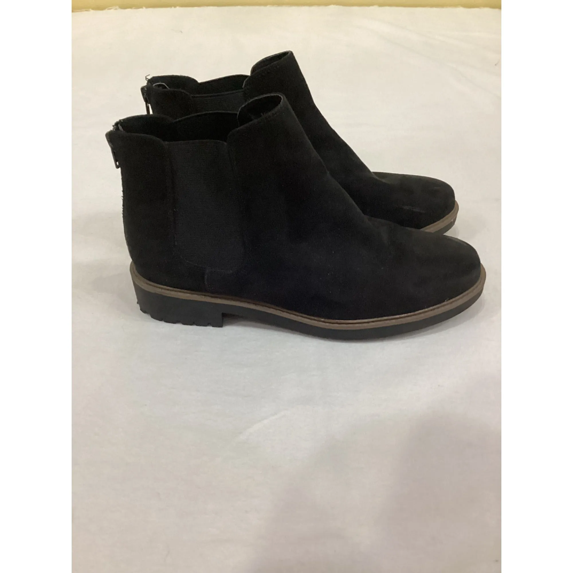 Esprit Sam Chelsea Boots