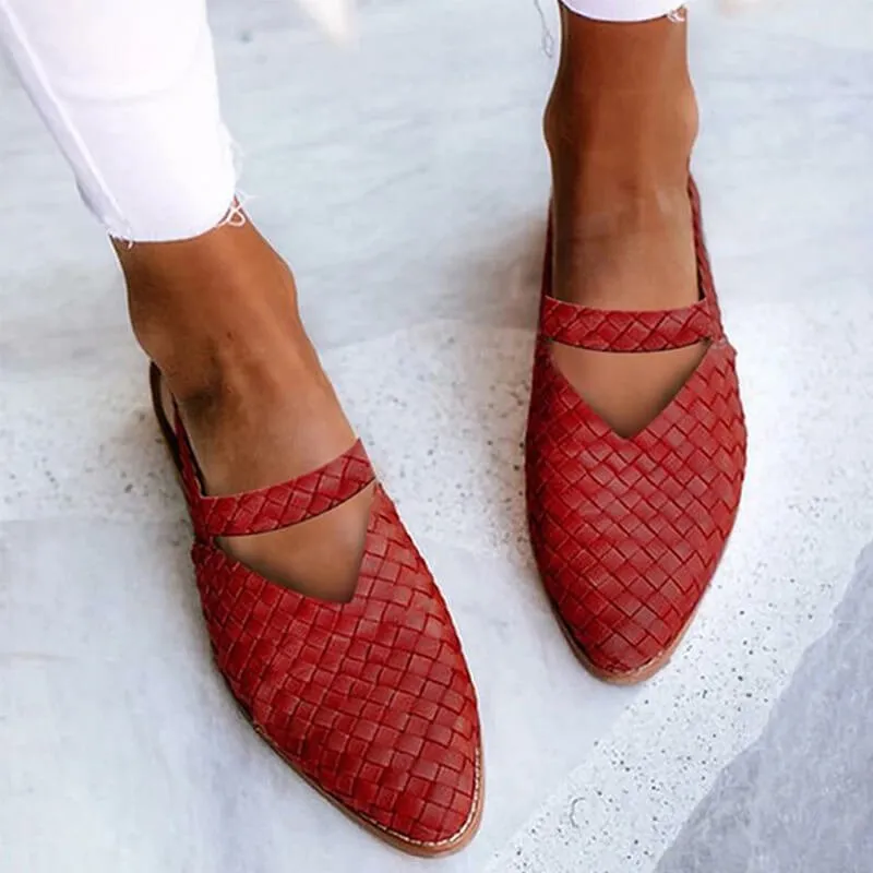 Flat Sandals – Woven Leather Look – Casual Spring Style