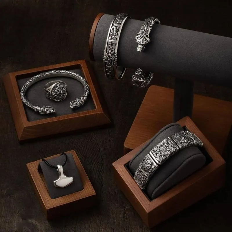 Handcrafted Clean Thor Necklace