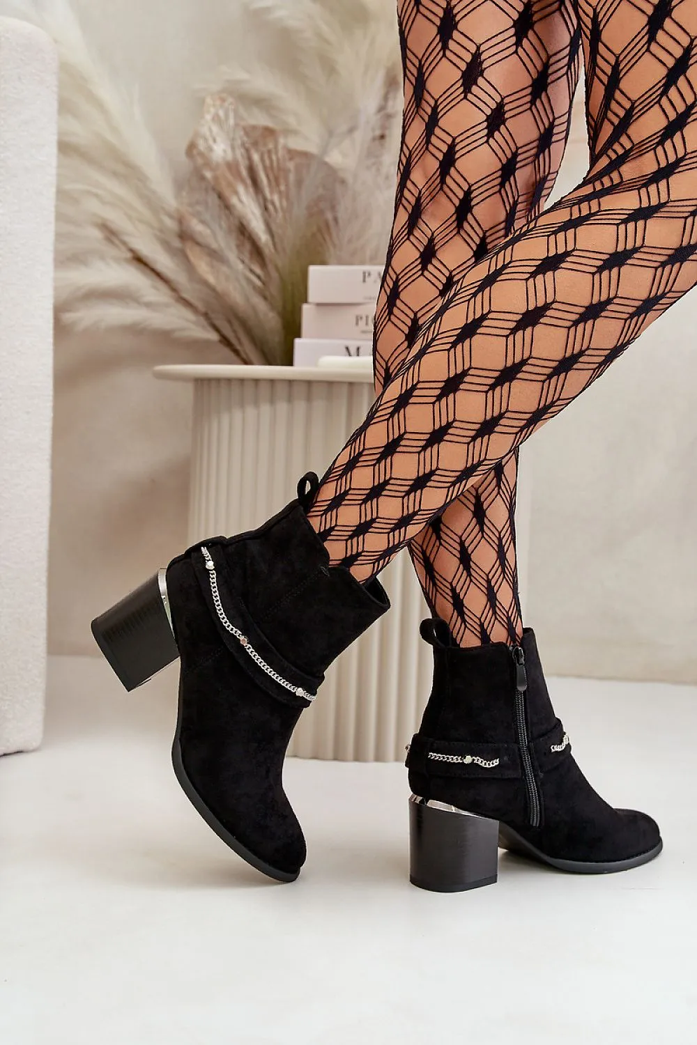 Heel boots