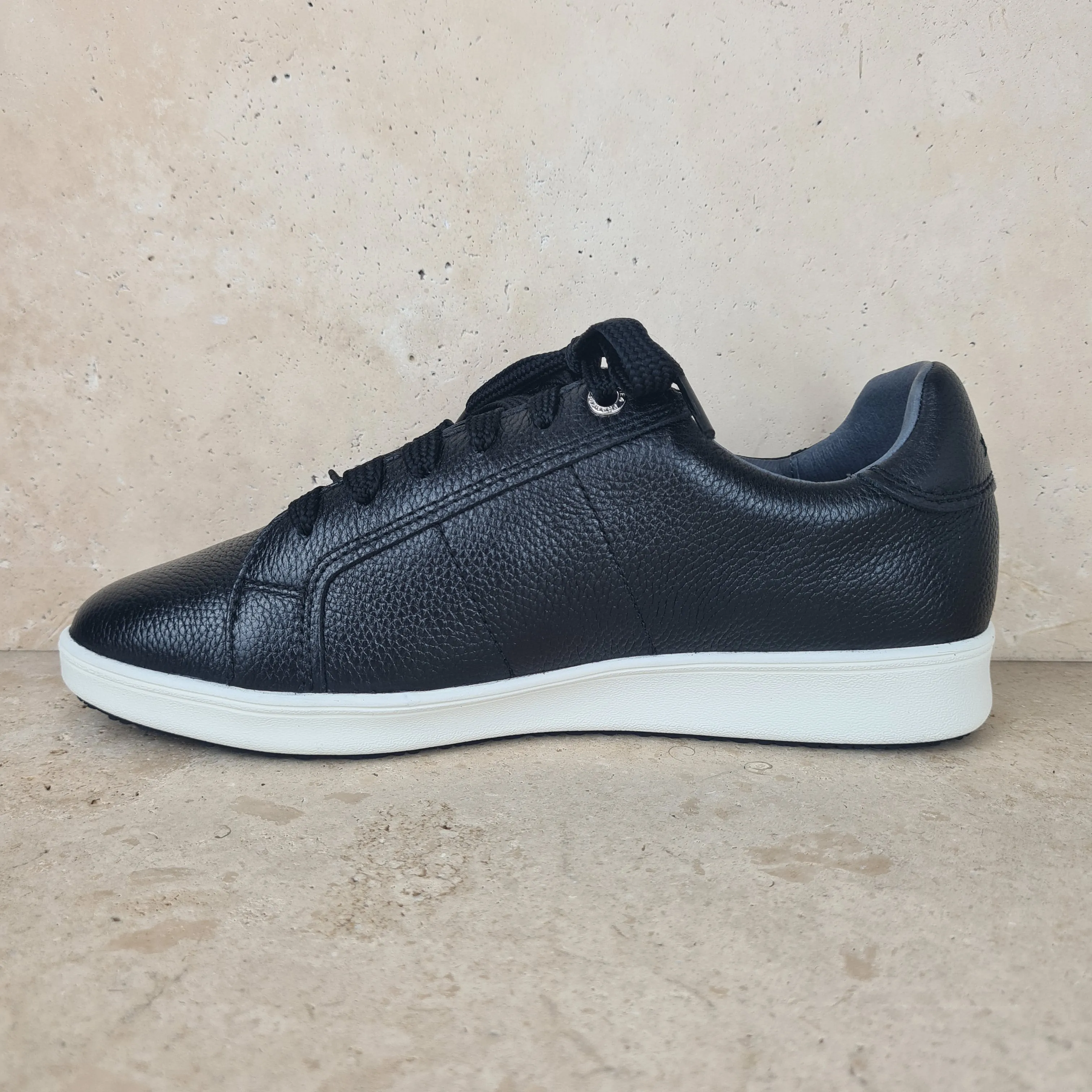 Jackie V Black Tumbled