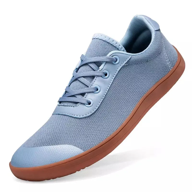 Lightweight sneakers for walking