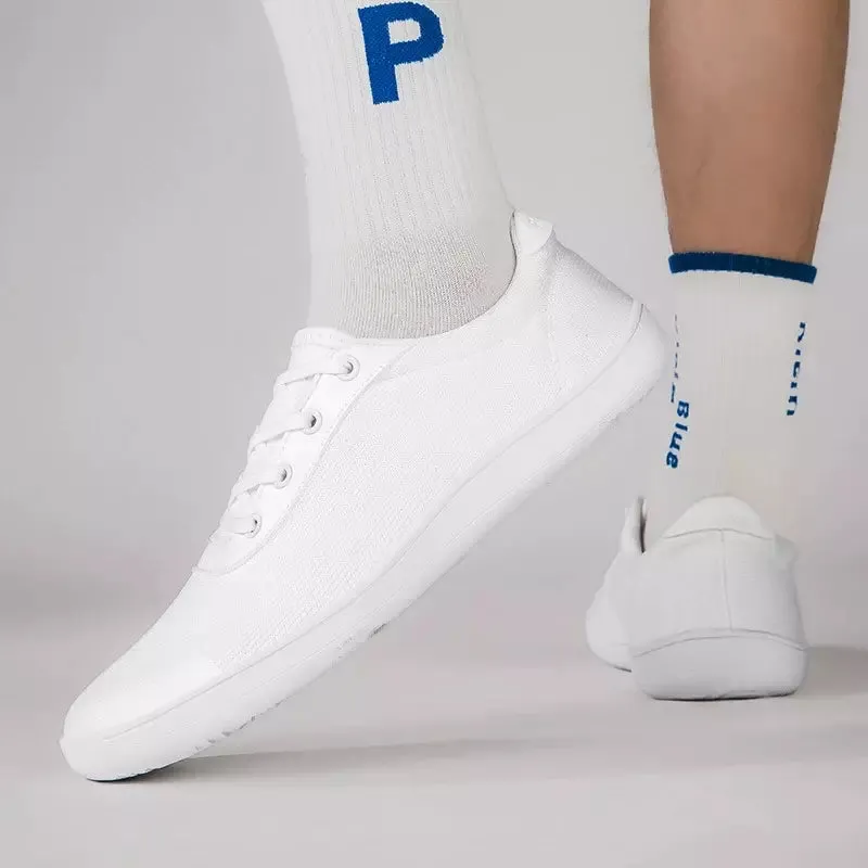 Lightweight sneakers for walking