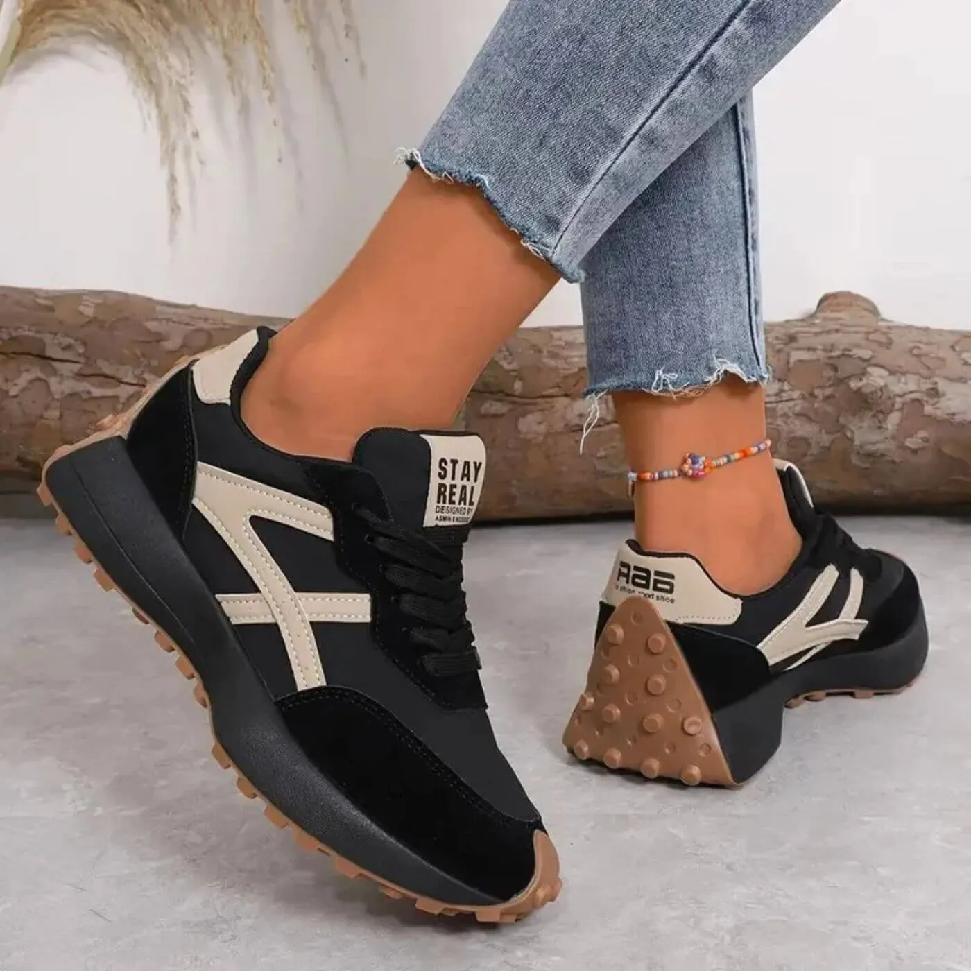 Lily - Orthopedic Sneakers