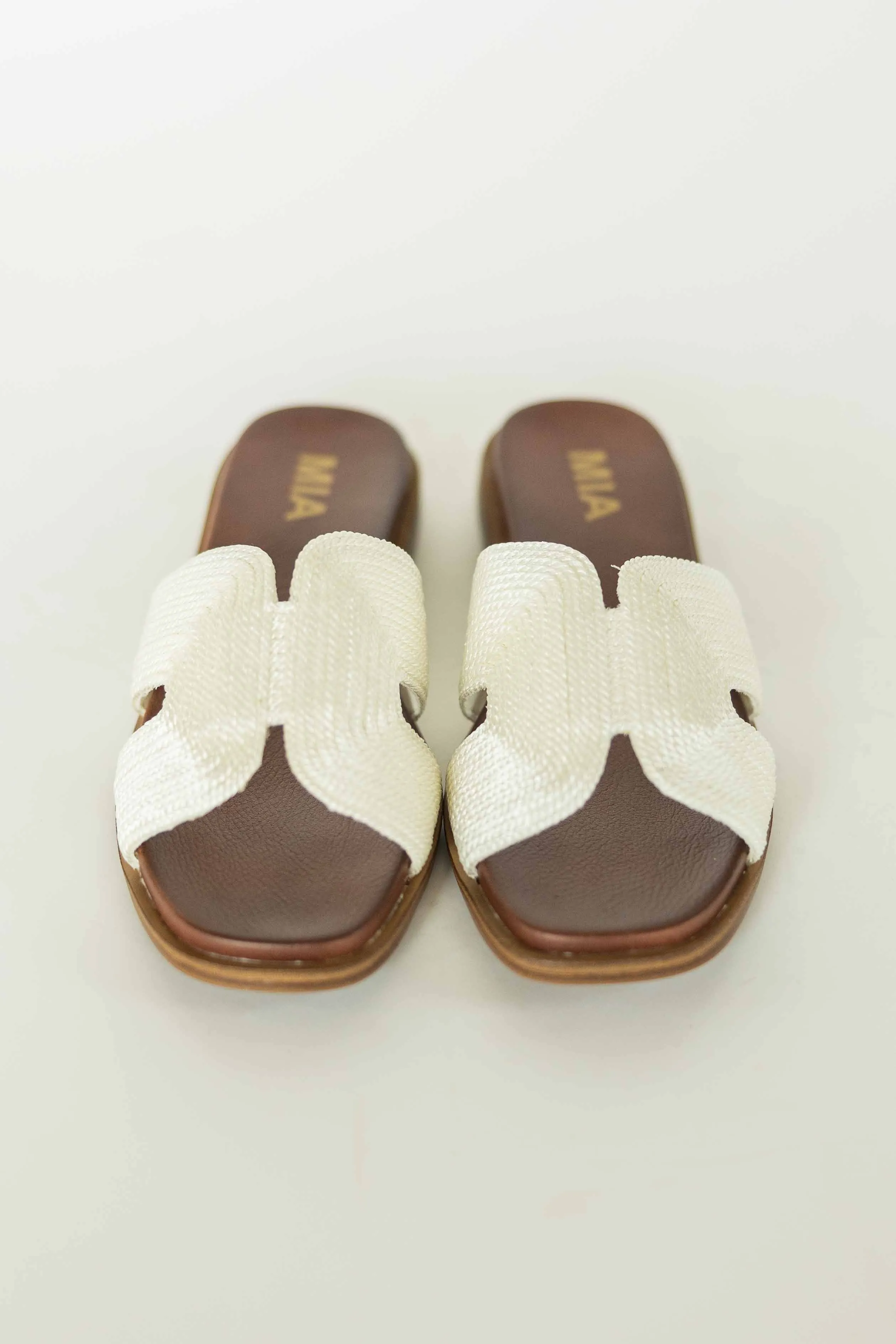 [MIA] DIA SANDAL-WHITE WOVEN