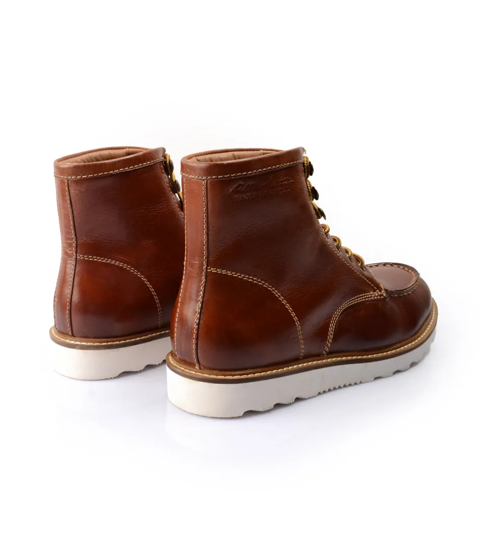Moc Toe Boots - Cognac