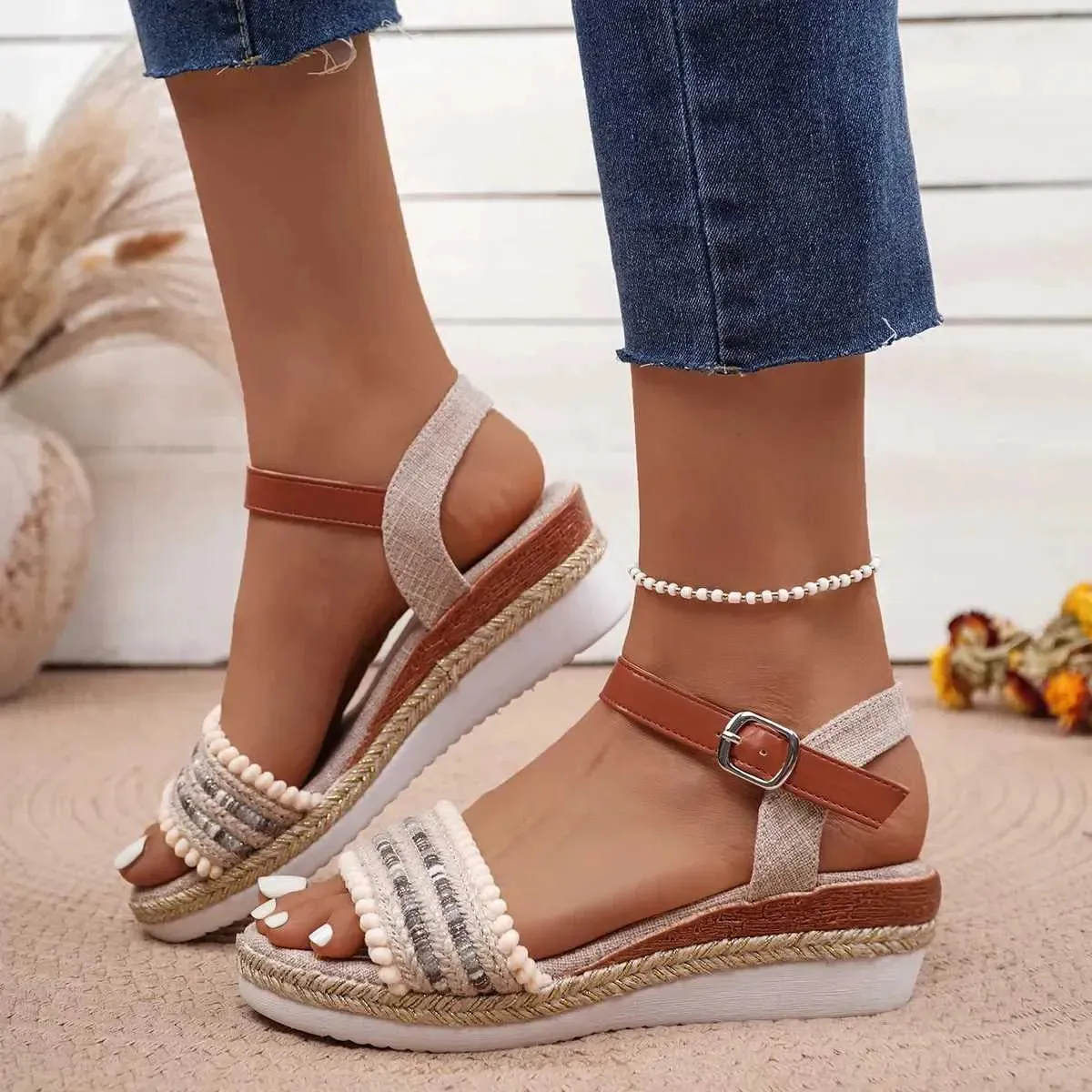 Sandals Large Size 41 42 43 Hemp Rope Bottom One Strap Buckle Back Hollow Low Sloping Heel Womens Platform H240514