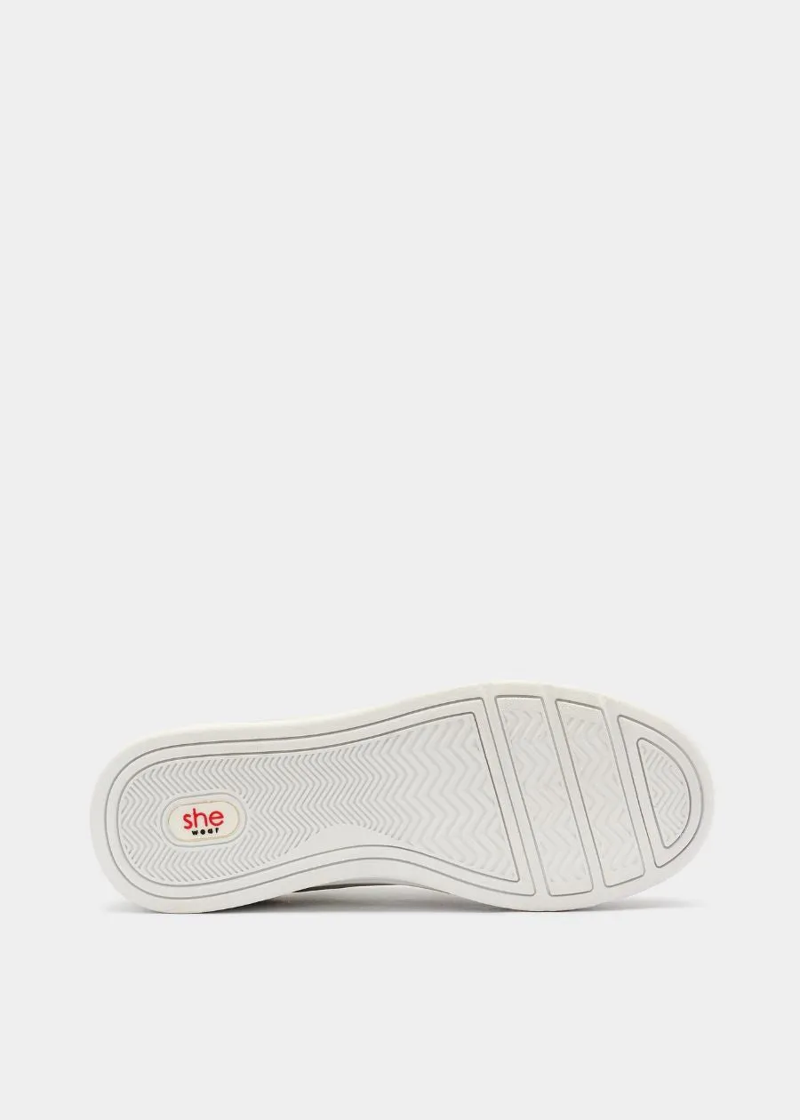 Supports 2: womens sneaker