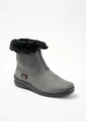 Wide width waterproof zipped boots
